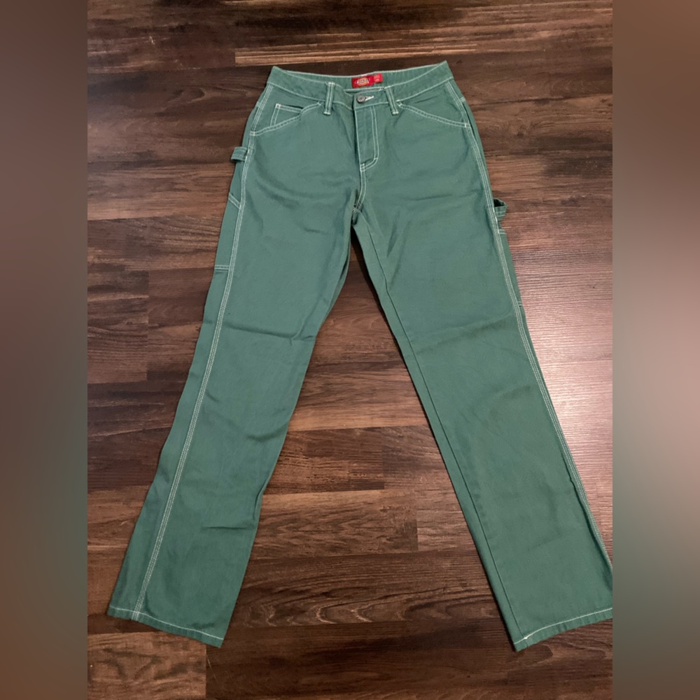 Teal dickes cargos